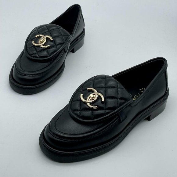 CHANEL REV Leather Quilted Tab Turn Lock CC Loafers Moccasin Flat Shoes - Picture 1 of 13